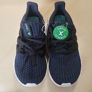 Adidas Ultra BOOST Sneakers